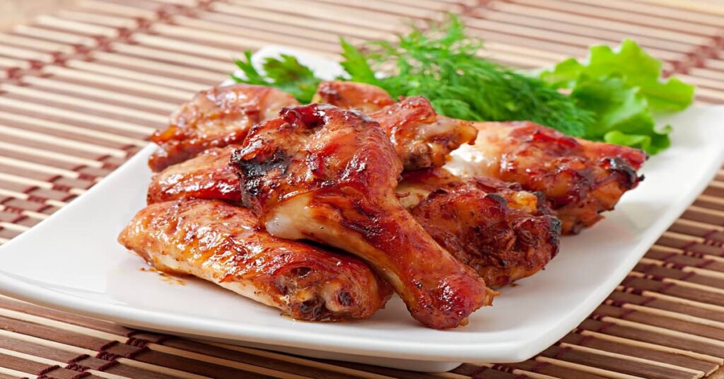 how many chicken wings in a lb